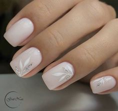 Wedding Nails On Natural Nails, Geometric Minimalist Nails, Subtle Wedding Nails For Bride, Milk Nails With Flowers, Dip Powder Wedding Nails, Gel Wedding Nails Brides, Bridal Nails Ideas, Wedding Nail Ideas For The Bride, Ivory Wedding Nails