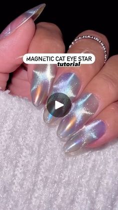 Cat Eye And Chrome Nails, Cat Eye Nail Ideas, Cateyes Nails Design, Cat Eye Effect Nails, Cat Eye Nail Designs, Eye Nail Art, Cat Eye Gel Polish, Magnetic Nails, Chrome Powder