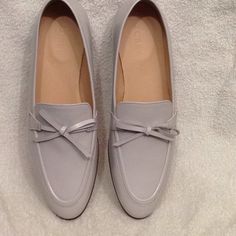 Sophisticated Loafers With A Pointed Toe. Lavender Gray Hue And A Smart Bow On Front. No Box Feminine Closed Toe Formal Flats, Elegant Loafers For Spring Galas, Elegant Spring Loafers For Galas, Elegant Flat Oxfords For Formal Occasions, Feminine Formal Slip-on Flats, Flat Oxfords For Formal Spring Events, Formal Flat Oxfords For Spring, Elegant Flat Oxfords For Work, Elegant Flat Oxfords For Office