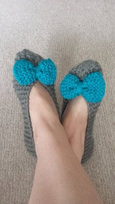 Knit Slippers Pattern, PDF Slippers, Easy Knitting Pattern, House Shoes, Soft Slippers, House Knit Shoes, Shoes for Home, House Socks by DandelionWoolDesign on Etsy Knit Slippers Pattern, House Shoes Pattern, House Socks, Knit Slippers, Crochet Slippers Free Pattern, Knitted Slippers Pattern, Knitting Patterns Free Beginner, Crochet Slipper Pattern, Hand Crochet Baby Blanket