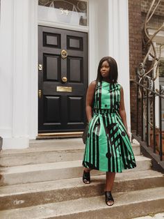 THE GREEN CO-ORD WEDDING GUEST OUTFIT,  Wow your friends and family in this dress! Basic Makeup For Beginners, How To Do Eyebrows, Makeup At Home, How To Do Eyeliner, 150cc Scooter, How To Do Makeup, Womens Fashion Inspiration, Trendy Summer Outfits, New Fashion Trends