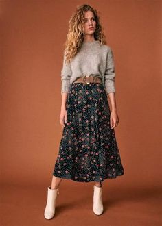 45+ Cute & Casual Teacher Outfits To Copy This Year Skirt And Sweater, Look Boho Chic, Skirt Outfits Fall, Long Skirt Outfits, Trendy Skirts, Business Outfit, Fall Skirts, Looks Chic