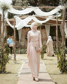 Hijab Prom Dress, Hijabi Mode, Dress Brokat Modern, Dress Muslim Modern, Hijab Stile, Hijab Dress Party