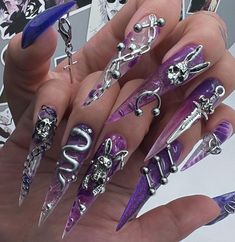 Horror Nails Acrylic, Nail Art For Halloween, Nails Horror, Nails Inspo Aesthetic, Anime Nail Art, Art For Halloween, Vogue Nails, Anime Nail, Horror Nails