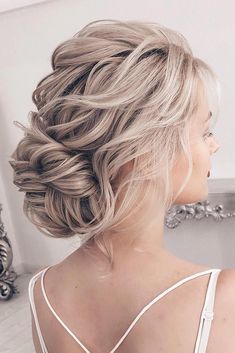 63 Mother Of The Bride Hairstyles | Wedding Forward Bride Hairstyles Elegant, Hairstyles Elegant, Wedding Hair Inspiration, Low Bun