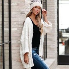 A Staple In Your Fall Wardrobe! Perfectly Oversized And Soft. 3/4 Length Sleeves. Cream Cardigan Outfit, Chenille Cardigan, Cream Knit Cardigan, Chunky Cable Knit, Cream Cardigan, Soft Cardigan, Cardigan Outfits, Boho Kimono, Cable Knit Cardigan