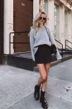 Denim Skirt Outfit Winter, Marie Von Behrens, Combat Boot Outfits, Combat Boot Outfit, Comfy Outfits Winter, Classy Winter Outfits, Denim Skirt Outfits