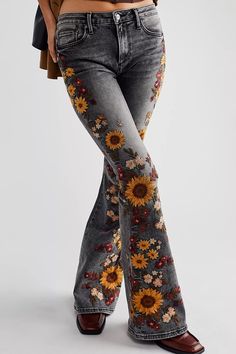 Driftwood Farrah Embroidered Flare Jeans | Free People Vintage 70s Clothes, 70 Outfits, Flower Pants, Jeans Free People, Free People Jeans, Refashion Clothes, Classy Dress, Boho Clothing, Boho Outfits