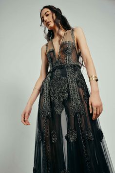 Dark Elegant Dress, Cucculelli Shaheen, Alternative Style, Stil Inspiration, Glitter Dress, Fancy Dresses, Elegant Dress, Boho Hippie, Playing Dress Up