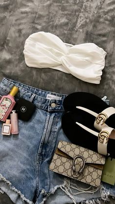 Vacation Outfits Women, Fasion Outfits, Casual Preppy Outfits, Stylish Summer Outfits, Girls Summer Outfits, Causual Outfits, Swag Outfits For Girls, Pretty Girl Outfits, Cute Swag Outfits