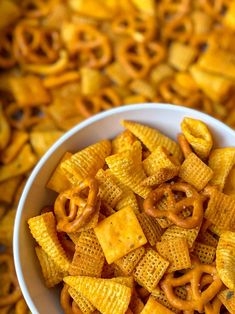 Ranch Chex Mix Recipes, Chex Mix Ingredients, Ranch Chex, Ranch Chex Mix, Fall Snack Mixes, Corn Chex, Buffalo Ranch, Chex Cereal