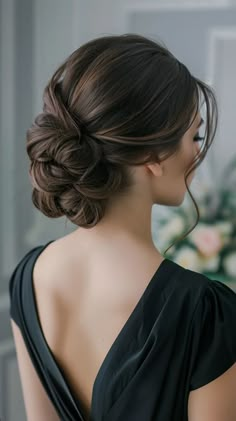 Hairstyles Boy, Hairstyles Pinterest, Deep Brown Hair, Romantic Waves, Sanggul Modern, Elegant Updos, Perfect Hairstyle, Updos For Medium Length Hair, Low Bun