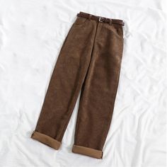 FREE SHIPPING ON ALL ORDERS OVER $50 | 100% SATISFACTION GUARANTEED Click "ADD TO CART" To Get Yours Now | Up To 60% OFF ✨ Arimonz Women Spring Corduroy Pants High Waist Vintage Wide Leg Pants is a fashion-forward silhouette that will keep you feeling cool and confident. An ankle-length cut with a high-rise waist is the perfect combination of retro inspiration and modern elegance, adding a feminine feel to any outfit. 📌 The Fabric Is Very Comfortable 📌 Made With Cotton 📌 100% Satisfaction Gua Brown Streetwear, Elegant Belt, Pants Elegant, Corduroy Pants Women, Streetwear Pants, Casual Wide Leg Pants, Estilo Chic, Korean Casual, Straight Trousers