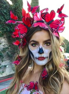 Day of the Dead Adult Halloween Costume Accessories, Dia De Los Muertos, Butterfly Wings Costume, Katrina - Etsy Halloween Pauroso, Makeup Zombie, Den Mrtvých, Halloweenský Makeup, Halloween Make-up Looks, Kostuum Halloween, Butterfly Crown, Dead Makeup, Cool Halloween Makeup