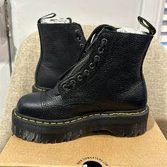 Brand: Dr Martens Size: 7 Us Color: Black Condition: Brand New Material: Pebble Leather Dr Martens Sinclair, Shoes Dr Martens, Dr Martens Black, New Material, Dr Martens Shoes, Moto Boots, Platform Boots, Dr. Martens, Pebbled Leather