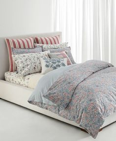 Lauren Ralph Lauren Maddie Floral 3-Pc. Comforter Set, Full/Queen - Macy's Floral Comforter Sets, Floral Comforter, King Duvet Cover Sets, Floral Duvet Cover, Floral Duvet, King Comforter Sets, Reversible Duvet Covers, Bed In A Bag, Queen Comforter Sets