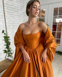 Orange A-Line dress with cape sleeves Simple Evening Gown, Halter Dress Casual, Party Dress Plus Size, Teuta Matoshi, Satin Evening Gown, Boho Festival Fashion, Night Club Dress, A Line Evening Dress, Gowns For Women