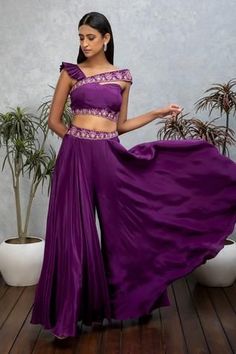 Shop for Isha Gupta Tayal Purple Crepe Pleated Sharara And Crop Top for Women Online at Aza Fashions Purple Sharara, Isha Gupta, Trendy Outfits Indian, Crop Top For Women, Lehenga Designs Simple, Indian Dresses Traditional, Bridal Dress Fashion, Indian Gowns Dresses, Designer Party Wear Dresses