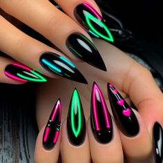 Black Aurora Nails, Neon Acrylic Nails Designs, Black Themed Nails, Neon And Black Nails, Black Light Nails, Edc Nails Designs, Rave Nails Designs, Black And Neon Nails, Edgy Nail Art