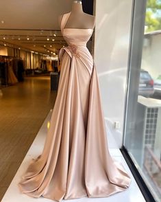 sexy long prom dress evening gowns Blacktie Dress, Summer Couture, Minna Fashion, Dress Bustle, Evening Dress Beaded, Mermaid Gown Prom, Split Prom Dresses, Prom Dress Evening, Prom Dresses Sleeveless