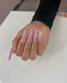 Long Pink Acrylic Nails With Rhinestones, Boujee Pink Nails, Simple Long Acrylic Nails, Fancy Pink Nails, Pink Glam Nails, Long Pink Acrylic Nails, Plain Acrylic Nails, Classy Baddie Nails, Tapered Square Nails