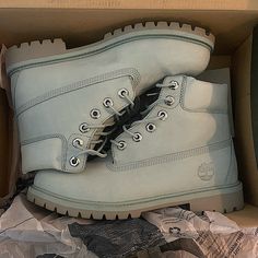 Unisex Timbs Worn Once Brand New Casual Light Blue Leather Boots, Timberland Pro Work Boots, Timberland Field Boots, Timberland Boots Women, Moc Toe Boots, Shoes Boots Timberland, Leather Hiking Boots, Leather Chukka Boots, Chukka Boots Men