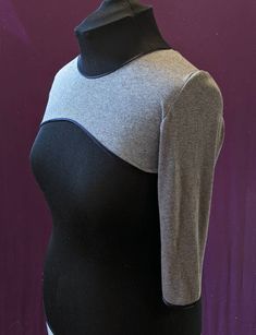 "Heather gray stretch ribbed top with navy velvet edging in a size XL.  Perfect for yoga or dance class. It has 3/4 sleeves and a boat neck. Bust is 36-46\" Upper arm circumference is 12-16\" These tops can really add a new look to your outfit.   Machine washable and handmade." Dance Practice Wear, Yoga Tops For Women, Plus Size Crop Top, Crop Top Workout, Dance Wear Practice, Grey Shrug, Plus Size Crop Tops, Cropped Shrug, Women Dance