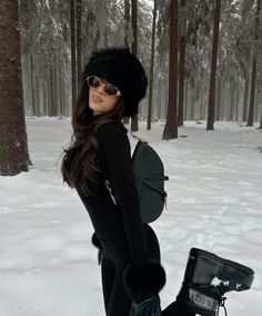 Moon Boots Outfit, 10 Winter Outfits, Apres Ski Outfits, Apres Ski Party, Mode Zara