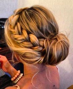 Formal Hair: This is a beautiful curly hairstyle that can be used for a formal event or just going out with friends.. It can also be worn if out on the beach. Side Bun Hairstyles, Hair Bun Tutorial, Braid Hair, Formal Hairstyles, Wedding Hair And Makeup, Great Hair