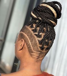 Mohawk With Braids Shaved Sides, Cornrow Updo Hairstyles Buns, Braids Mohawk For Black Women, Braided Sides Mohawk, Braided Mohawk Hairstyles Shaved Sides, Braided Mohawk Black Hair Shaved Sides, Braids With Shaved Sides Black Women Mohawk Hairstyles, Braids With Shaved Sides Black Women