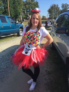 Costume Halloween Homme, Gumball Machine Costume, Best Diy Halloween Costumes, Meme Costume, Diy Halloween Costume Ideas, Halloween Costumes For Work, Candy Costumes, Diy Costumes Women, Clever Halloween Costumes