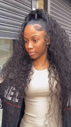 Quick Weave Curly, Down Curly Hairstyles, Curly Hair Half Up Half Down, Hair Half Up Half Down, Sleek Ponytail Hairstyles, Half Up Half Down Hair Prom, Curly Weave Hairstyles, Hair Half Up, Black Ponytail Hairstyles