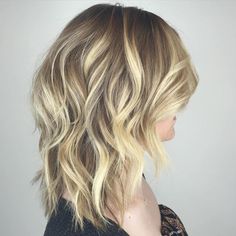 Blonde Highlights for Fine Hair Medium Shag Haircuts, Short Shag Hairstyles, Shaggy Haircuts, Meg Ryan, Shag Hairstyles, Shag Haircut, Haircuts For Fine Hair, Long Layered Hair