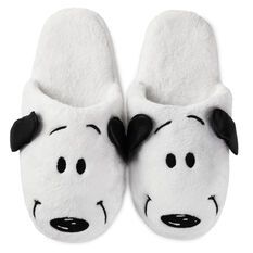 Snoopy Stuff, Snoopy Slippers American Eagle, Snoopy Slippers, Snoopy Accessories, Snoopy Costume, Snoopy Object, Snoopy Gifts, Comfy Slippers, Cute Slippers