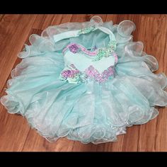 18-3 Tara Piercy Baby Doll Pageant Dress. Will Include Bloomers, Bustle Bow, And Hair Bow. Corset Backing. Bow Corset, Pageant Dress, Kids' Dresses, Baby Doll, Hair Bow, Hair Bows, Colorful Dresses, Hair, Silver