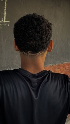 Small Undercut Designs, Design For Taper Fade, Taper Fade Haircut With Design, Freestyle Designs Haircut, Men’s Haircut Designs, Freestyle Haircut Designs, Taper Design Back, Low Taper Design Back Edgar, Taper Freeform