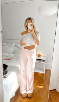 Class Outfit Inspo College, Cute Outfits With Leggings, Stockholm Fashion, School Fits