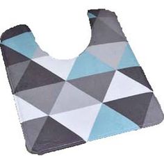 a bib that is designed to look like an abstract design with blue and grey triangles