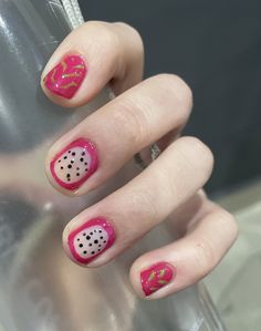 Easy Gel Nail Art For Beginners, Quirky Nail Designs, Tiny Nail Designs, Veggie Nails, Easy Gel Nail Ideas, Dragon Fruit Nails, Easy Short Nail Designs, Easy Short Nails, Round Nails Short