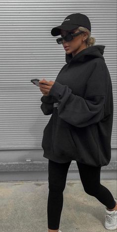 Comfy Outfits Winter, Chique Outfit, Pastel Outfit, Looks Street Style, Hoodie Outfit, Mode Inspo, Sporty Outfits, Autumn Outfit