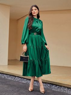 Ootd Formal, Satin Dress Outfit, Elegant Silk Dresses, Office Outfits Women Casual, Western Dresses For Women, Blazer Outfits For Women, Office Dresses For Women, Office Outfits Women