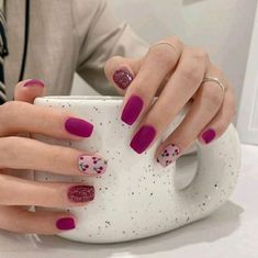 Glitter Gel Nail Designs, Shiny Nails Designs, Diamond Nail Art, Bridal Nail Art, Nail Designs Tutorial, Nail Art Disney, Glamorous Nails