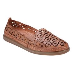 Introducing the Tumi Leather Perforated Women's Flats by Cools 21. A sophisticated blend of style and comfort, handcrafted in Turkey. These flats feature a perforated leather upper, offering a trendy and breathable design. The luxurious leather lining ensures a soft and comfortable fit, while the memory foam insole provides exceptional cushioning and support. With its versatile design and superior craftsmanship, the Tumi flat is perfect for both casual and formal occasions, making it a must-have Perforated Leather, Women's Flats, Leather Flats, Country Club, Cleaning Household, Womens Flats, Leather Shoes, Apparel Accessories, Memory Foam