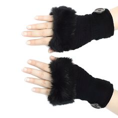 Black Fur Gloves, Dream Clothes, Not Mine, Arm Warmers, Cool Outfits, Gloves, Fashion Inspo, Cute Outfits, Dress Up