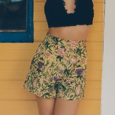 Selling A Beautiful Pair Of Anthropologie La Fuori Embroidered Shorts. Yellow Multi Coloring With Embroidered Flowers. Never Worn, Nwt. From A Smoke And Pet Free Home. Bundle To Save 218 Leather Culottes, Floral Denim Shorts, Black Lace Shorts, Scalloped Shorts, Black High Waisted Shorts, Tie Waist Shorts, Anthropologie Jeans, Sequin Shorts, Floral Denim