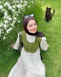 Soft Girl Aesthetic Outfit Hijab, Hijab Outfits For Summer, Outfits Ideas Hijab, Green Outfits Summer, Summer Pastel Outfits, Outfits Aesthetic Hijab, Green Outfit Hijab, Modest Hijab Outfits, Long Skirt Hijab