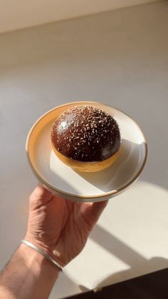 Chocolate Orange Brioche Buns Simple Chocolate Glaze, Matt Adlard, Brioche Bun, Bake Bread, Chocolate Creme, Bakery Ideas, Baking Classes, Chocolate Glaze