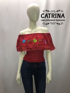 Peasant blouse with hand-embroidered flowers by Mexican artisans of the state of Oaxaca The material is 100% cotton blanket Bohemian Fitted Off-shoulder Top, Mexican Blouse, Hand Embroidered Flowers, Mexican Dresses, Mexican Party, Skirt And Blouse, Peasant Dress, Peasant Blouse, Handmade Dresses