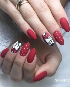 Honeymoon Nails, Nails Disney