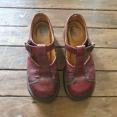 Vintage 90s Burgundy Cherry Doc Marten Chunky T-Bar Mary Janes in UK size 5. These original leather flats from the United Kingdom feature a grunge-inspired look, perfect for adding a touch of retro style to any outfit. The rich red colour and sturdy construction make these shoes a unique and timeless addition to any vintage shoe collection. Chunky Sole and Made in England. These are super rare. I'm only selling as they are  slightly too wide for my  feet. 24cm internal sole. 4.5cm heel Doc Martens Mary Janes, Red Mary Janes, Vintage Shoe, Doc Marten, Womens Mary Janes, Mary Jane Shoes Womens, Red Colour, Doc Martens, Retro Stil